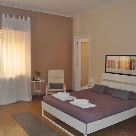 B&B Al Giardino Inglese Palermo Szoba fotó