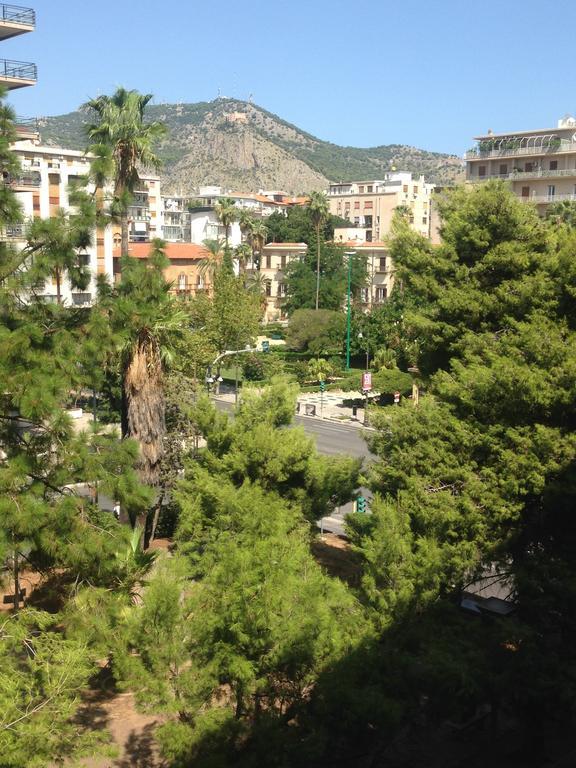 B&B Al Giardino Inglese Palermo Kültér fotó